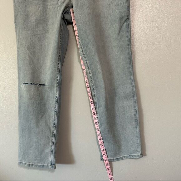 LC Lauren Conrad women’s 16 Mid Rise slim Boyfriend jeans light blue rip at knee - Picture 8 of 10